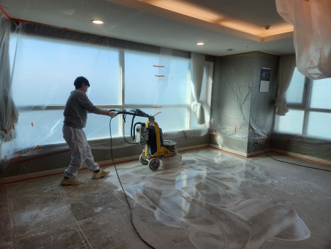 연마 작업 클로즈업 1