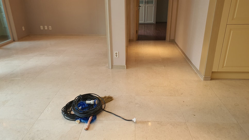 바닥 상태 클로즈업