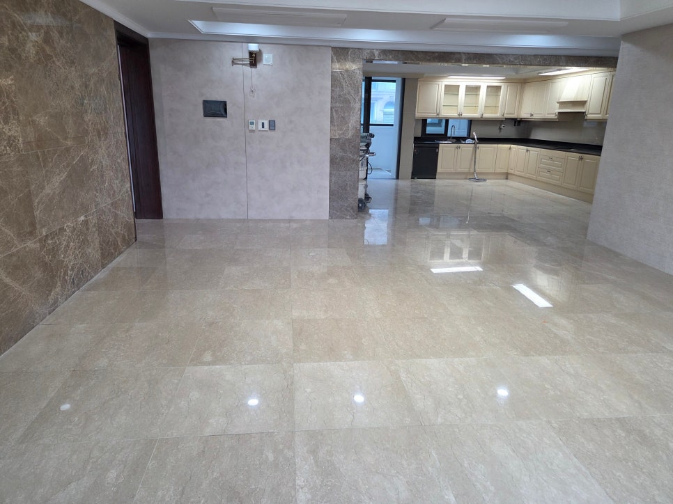 작업 전 거실 전경 2